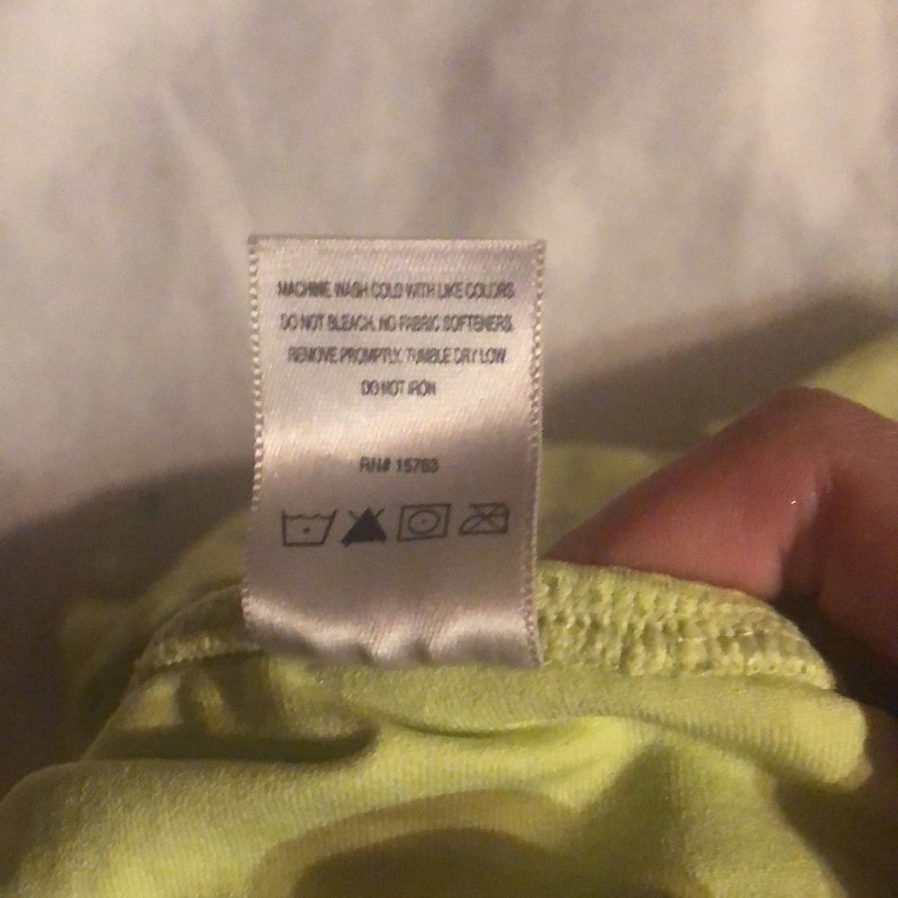 Champion Athletic NWT cool lime SZ XL built in bra - Picture 4 of 7